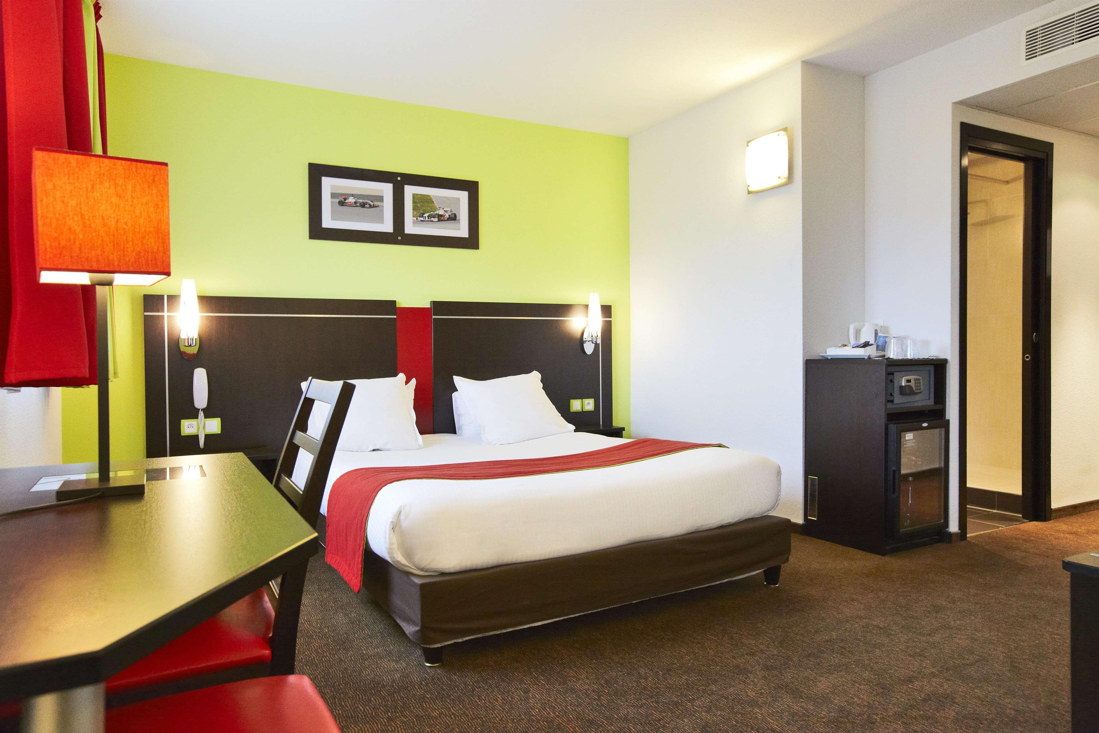 Enzo Hotels Metz Sud Augny By Kyriad Direct Exterior photo