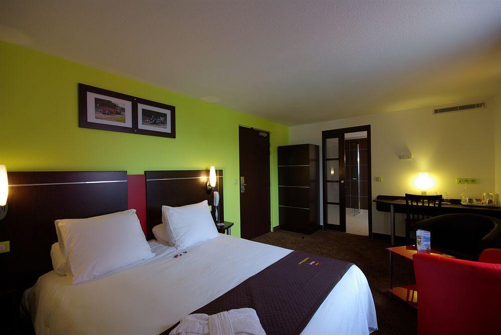 Enzo Hotels Metz Sud Augny By Kyriad Direct Room photo